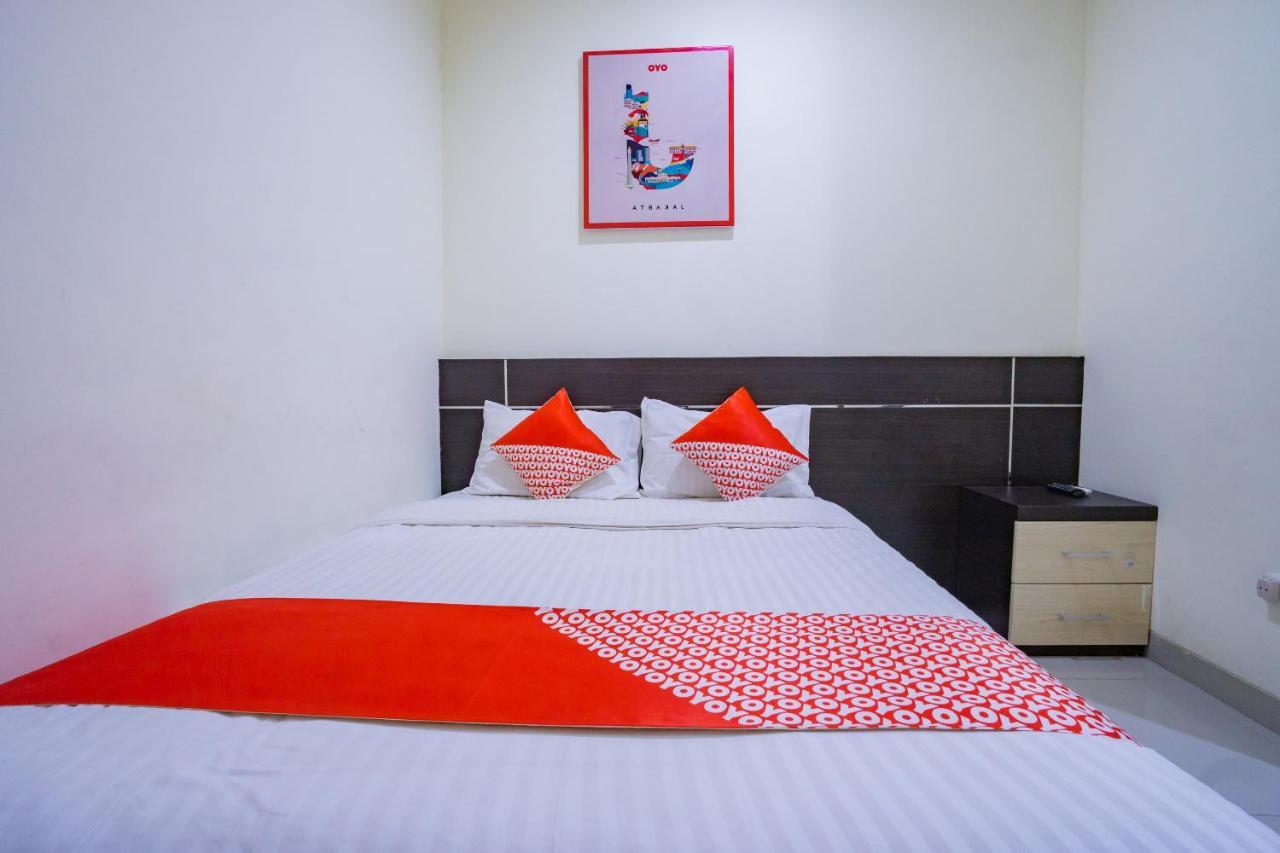 Hotel Oyo 2357 Syariah Grand Raudhah Jakarta Exteriér fotografie