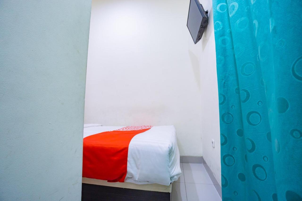 Hotel Oyo 2357 Syariah Grand Raudhah Jakarta Exteriér fotografie