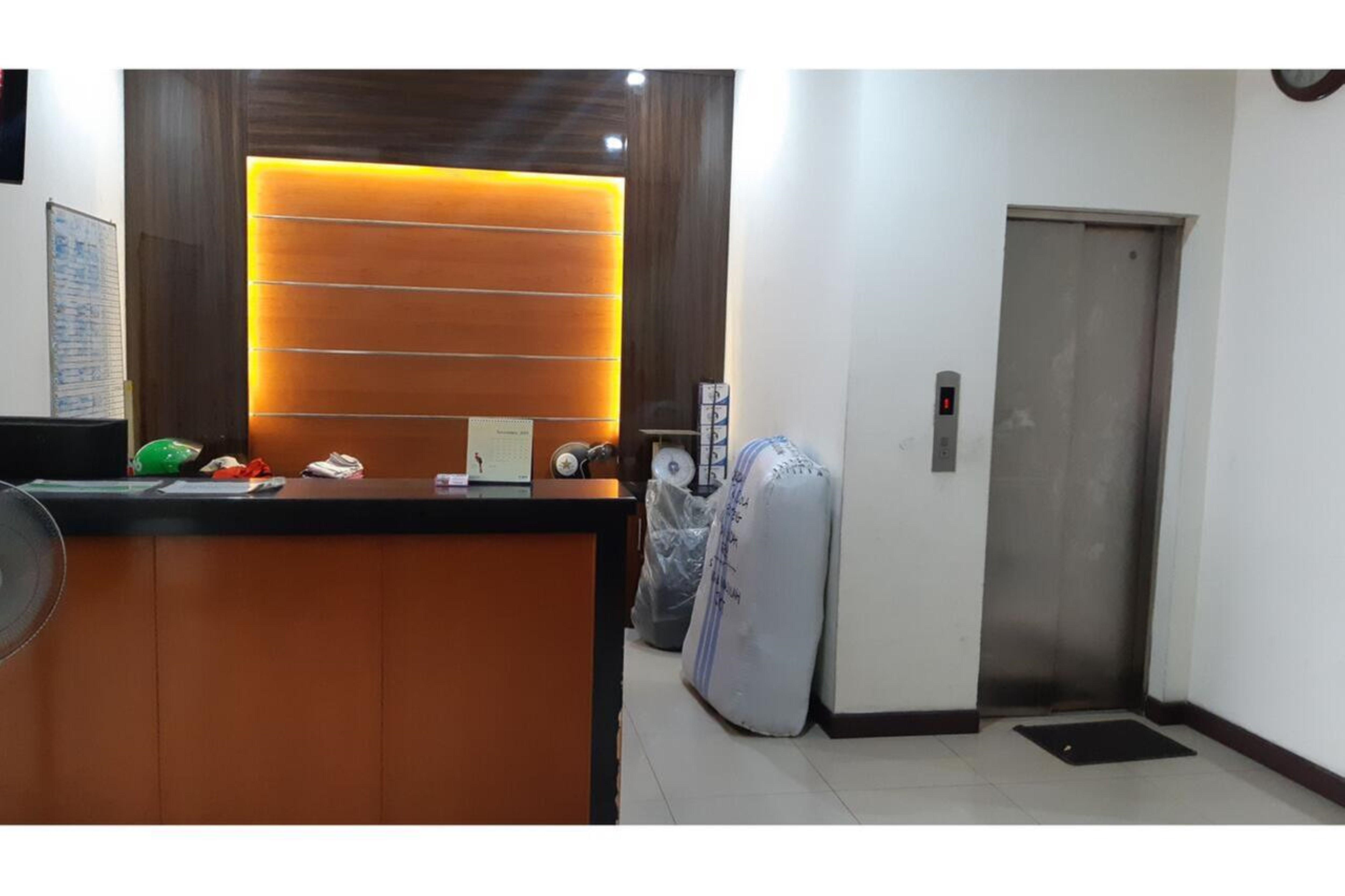 Hotel Oyo 2357 Syariah Grand Raudhah Jakarta Exteriér fotografie