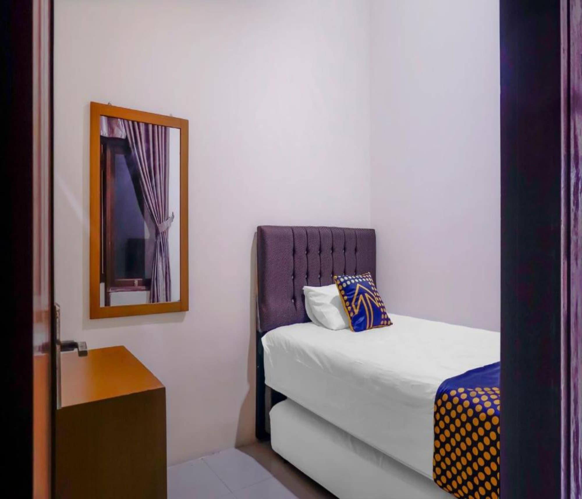 Hotel Oyo 2357 Syariah Grand Raudhah Jakarta Exteriér fotografie