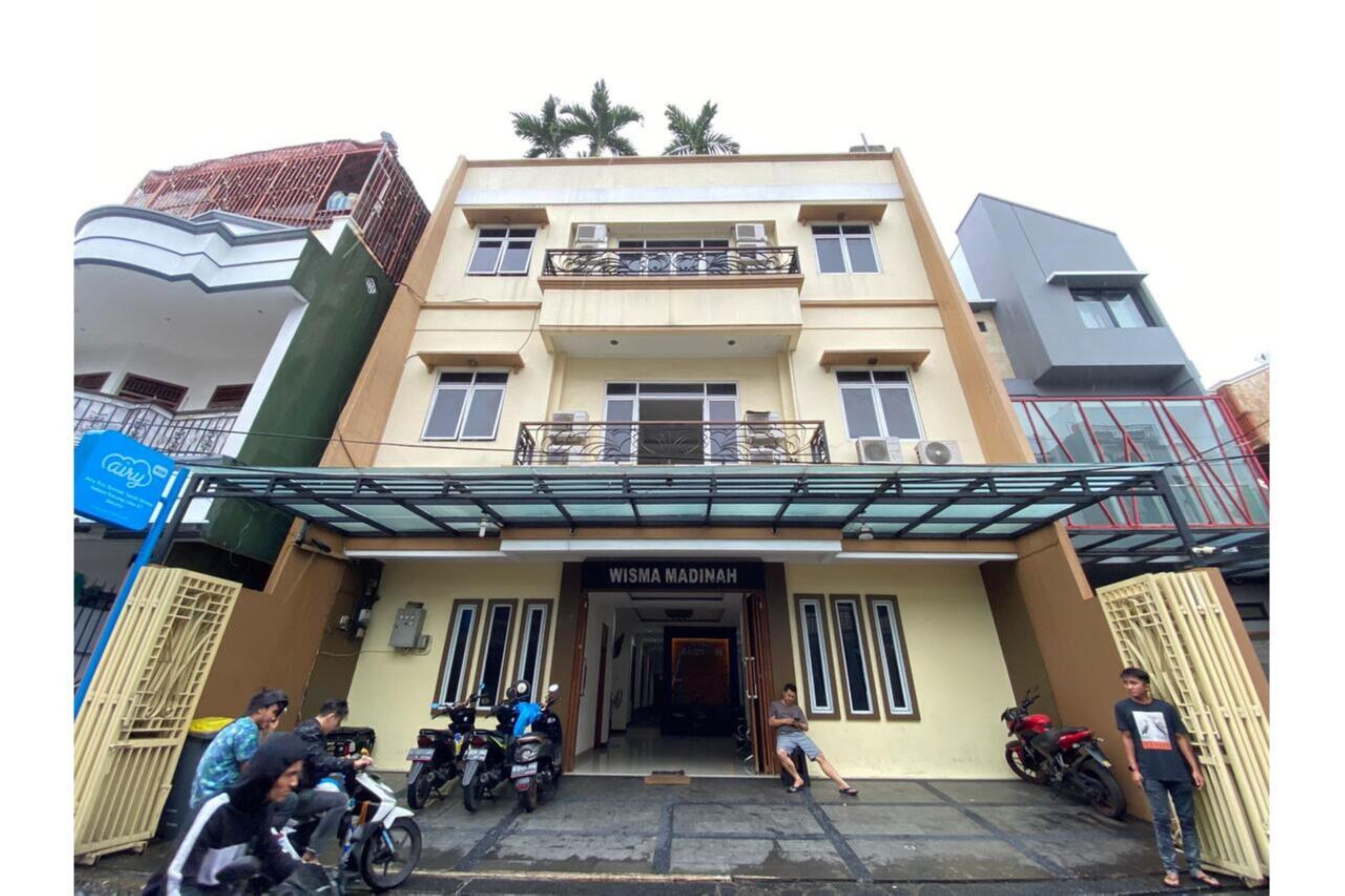 Hotel Oyo 2357 Syariah Grand Raudhah Jakarta Exteriér fotografie
